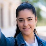 Alumna de la academia Blue Line Defenders compartiendo su opinión sobre la formación recibida